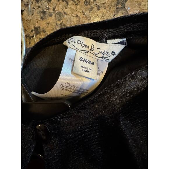 Pippa & Julie baby Plaid Taffeta
Dress & Velvet Jacket Set 3-6 months - Picture 5 of 5